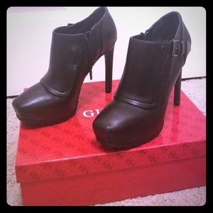 Heels size 8